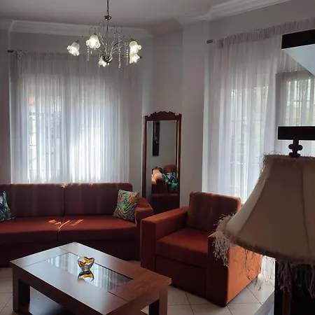 Vaia's Urban Apartamento *