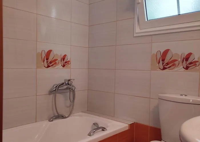 Vaia's Urban Apartament